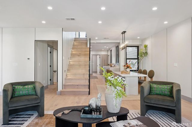 1371 34th Avenue, San Francisco, CA 94122