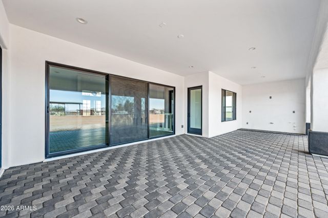 569 S MAY Place, Casa Grande, AZ 85194