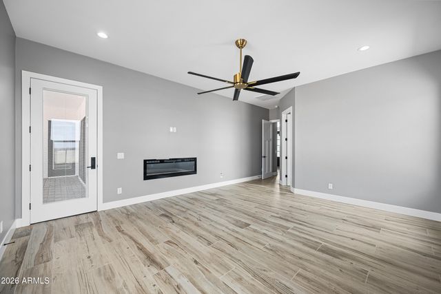 569 S MAY Place, Casa Grande, AZ 85194