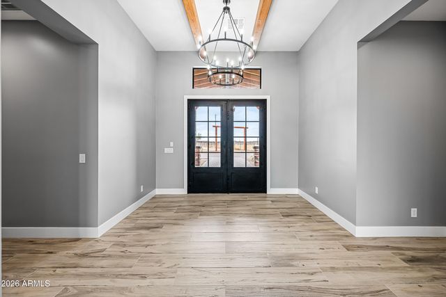 569 S MAY Place, Casa Grande, AZ 85194