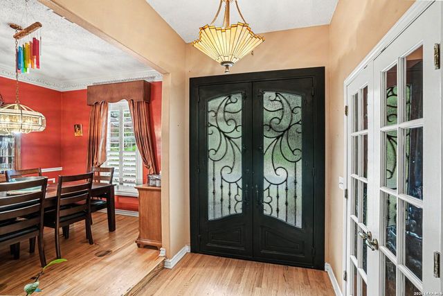 8610 LONDON HTS, San Antonio, TX 78254