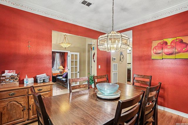 8610 LONDON HTS, San Antonio, TX 78254