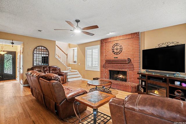 8610 LONDON HTS, San Antonio, TX 78254