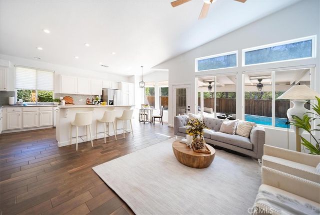 39687 Corte Gata, Murrieta, CA 92562