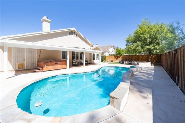 39687 Corte Gata, Murrieta, CA 92562