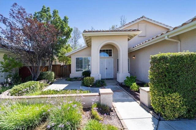 39687 Corte Gata, Murrieta, CA 92562