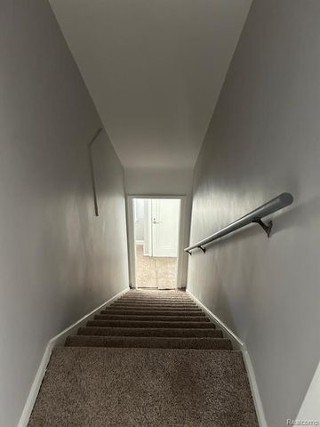 21733 Mcnichols Road, Detroit, MI 48219