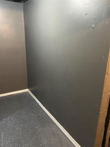 21733 Mcnichols Road, Detroit, MI 48219