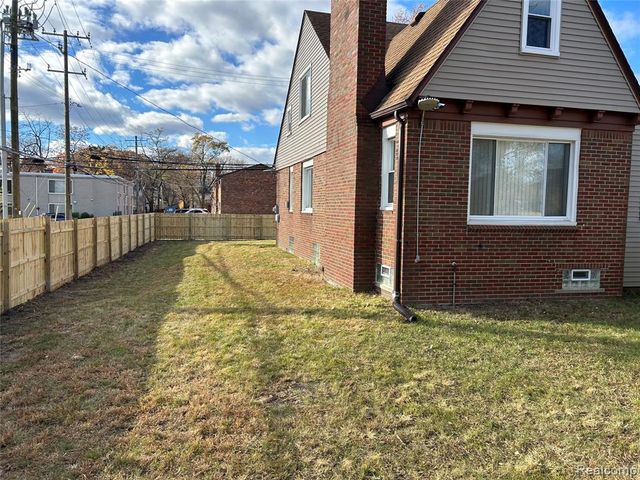 21733 Mcnichols Road, Detroit, MI 48219