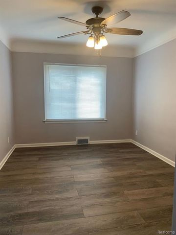 21733 Mcnichols Road, Detroit, MI 48219