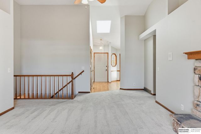 13572 V Circle, Omaha, NE 68137