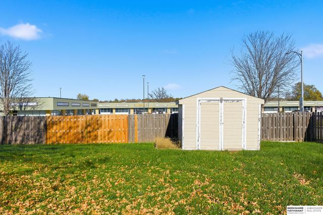 13572 V Circle, Omaha, NE 68137