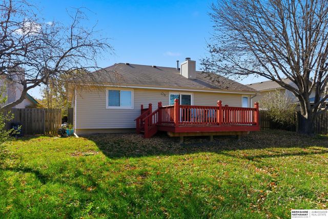 13572 V Circle, Omaha, NE 68137