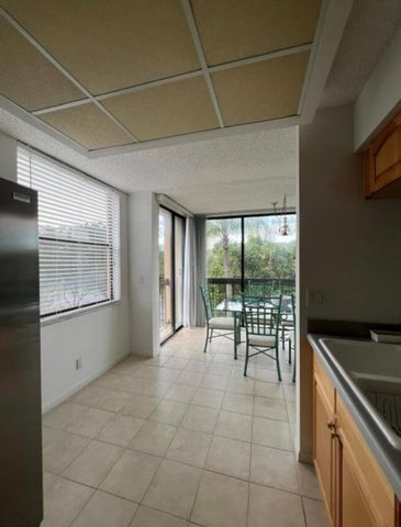 600 Egret Circle 7305, Delray Beach, FL 33444