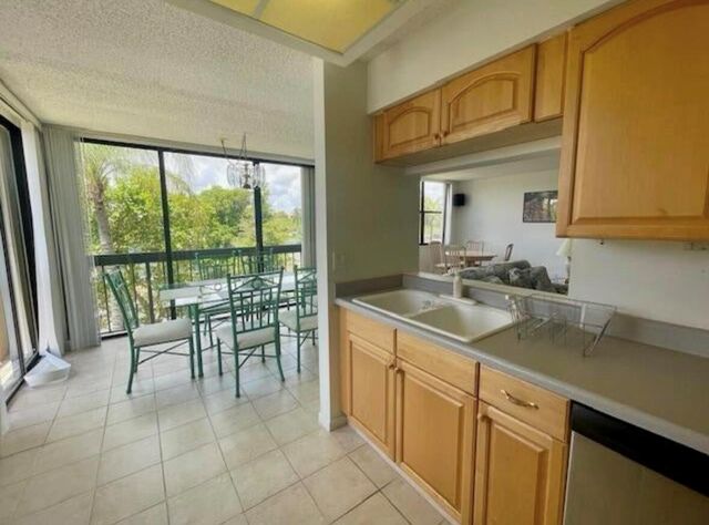 600 Egret Circle 7305, Delray Beach, FL 33444