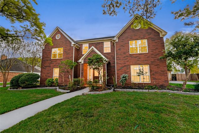 4019 Saint Michaels Court, Sugar Land, TX 77479