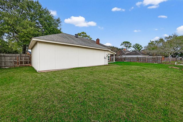 4019 Saint Michaels Court, Sugar Land, TX 77479