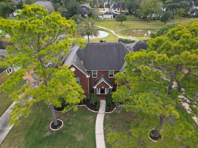 4019 Saint Michaels Court, Sugar Land, TX 77479