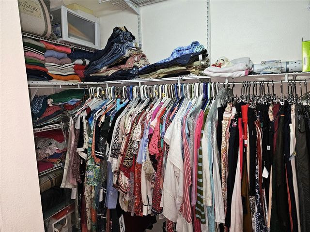 1613 MOSAIC FOREST DRIVE, Seffner, FL 33584