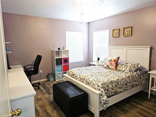 1613 MOSAIC FOREST DRIVE, Seffner, FL 33584