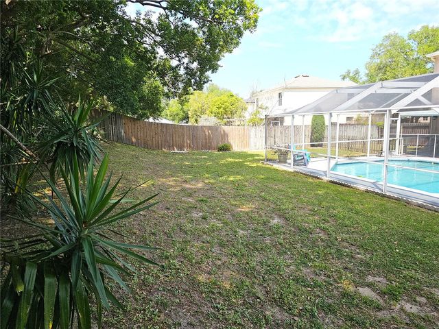 1613 MOSAIC FOREST DRIVE, Seffner, FL 33584