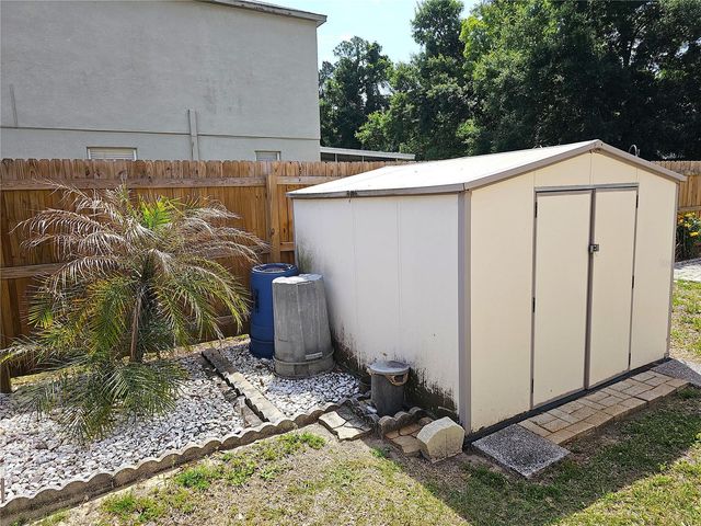 1613 MOSAIC FOREST DRIVE, Seffner, FL 33584