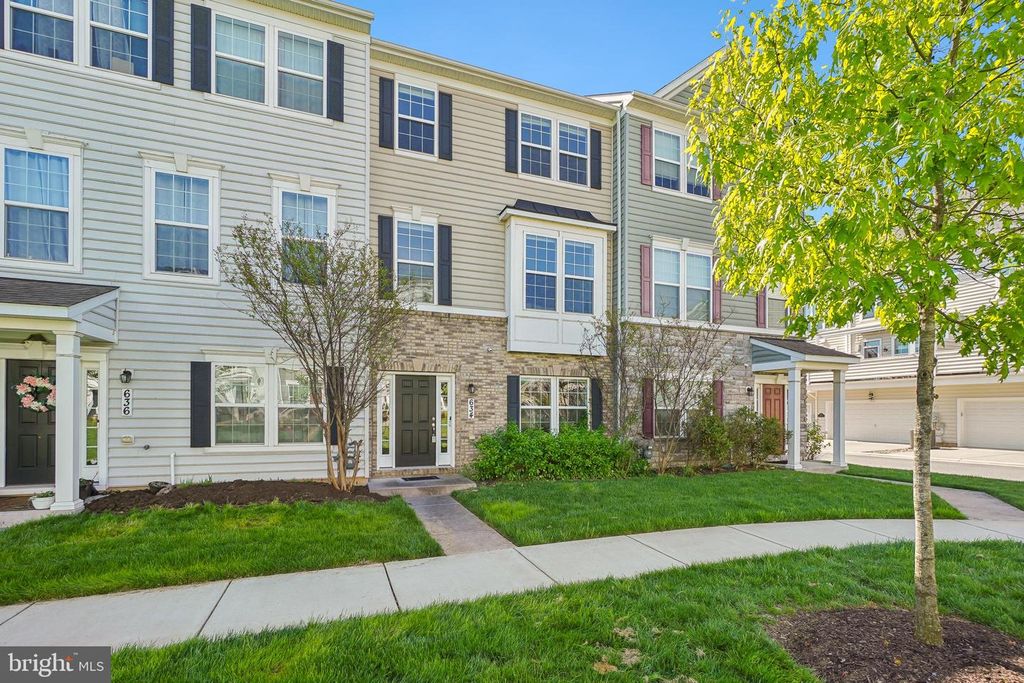 Image 1 of property listing at 634 BLANDWOOD RD, Frederick, MD 21701