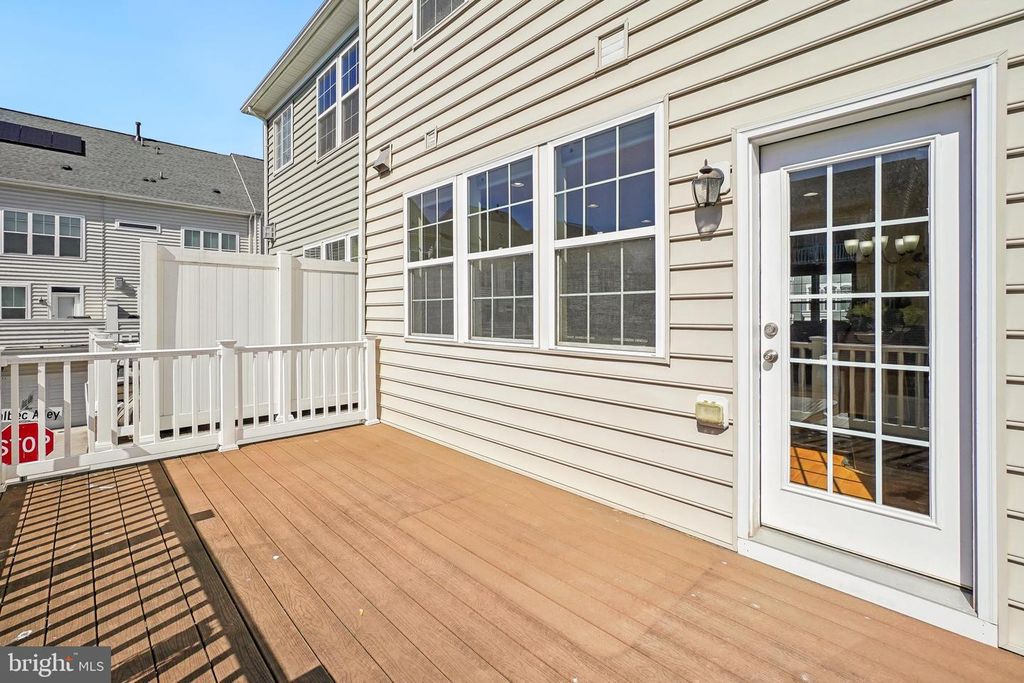 Image 21 of property listing at 634 BLANDWOOD RD, Frederick, MD 21701