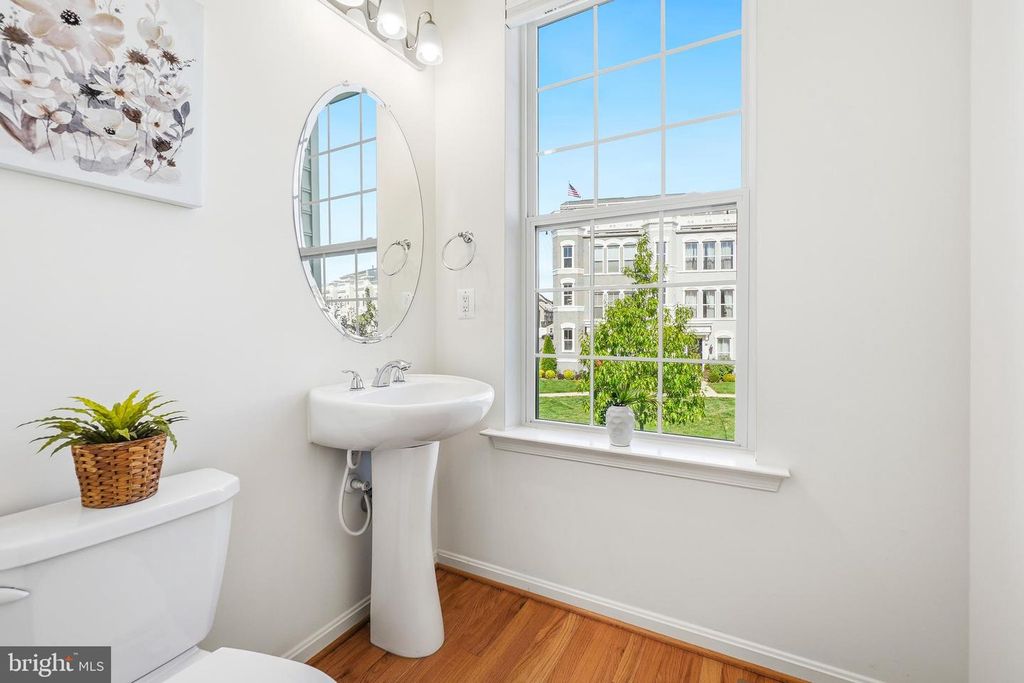 Image 29 of property listing at 634 BLANDWOOD RD, Frederick, MD 21701