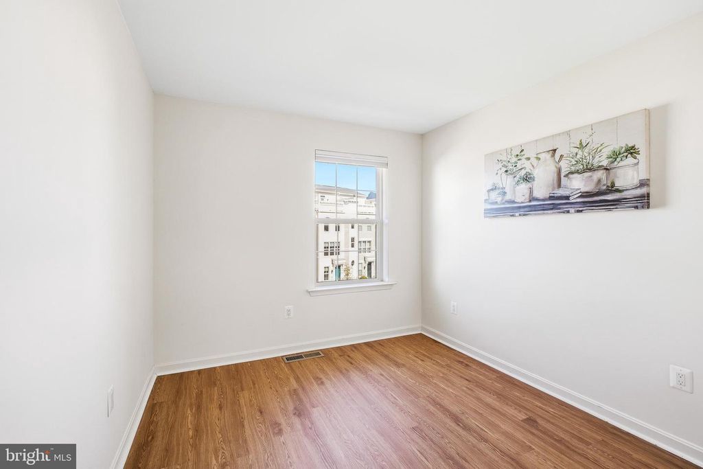 Image 39 of property listing at 634 BLANDWOOD RD, Frederick, MD 21701