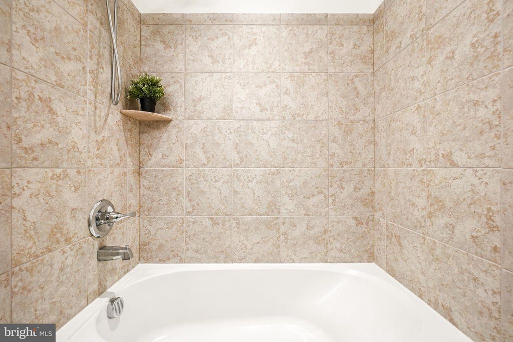 Image 42 of property listing at 634 BLANDWOOD RD, Frederick, MD 21701