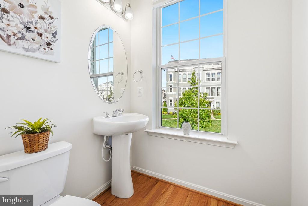 Image 74 of property listing at 634 BLANDWOOD RD, Frederick, MD 21701