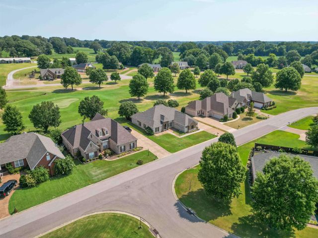 230 TORREY PINES CV, Covington, TN 38019