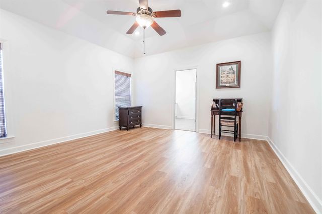 230 TORREY PINES CV, Covington, TN 38019