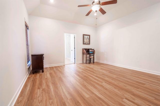 230 TORREY PINES CV, Covington, TN 38019