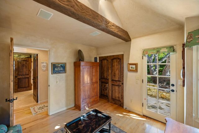 Santa Fe 3 SE of 4th, Carmel, CA 93921