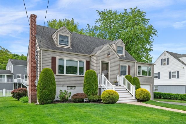 24 Muriel Rd, Swampscott, MA 01907