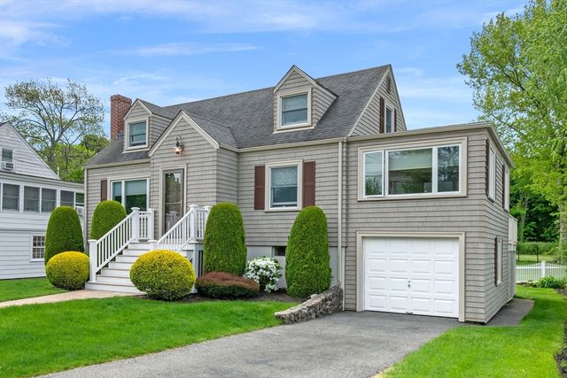 24 Muriel Rd, Swampscott, MA 01907