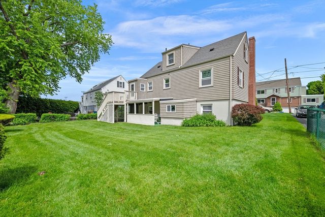 24 Muriel Rd, Swampscott, MA 01907