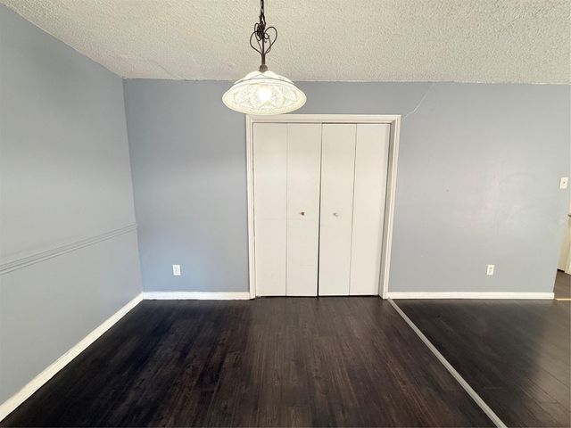 2641 Santa Barbara Drive, Grand Prairie, TX 75052