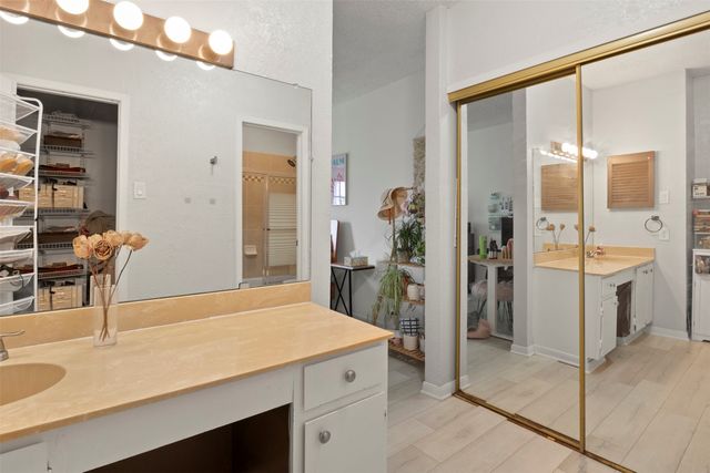 5981 Arapaho Road 1802, Dallas, TX 75248