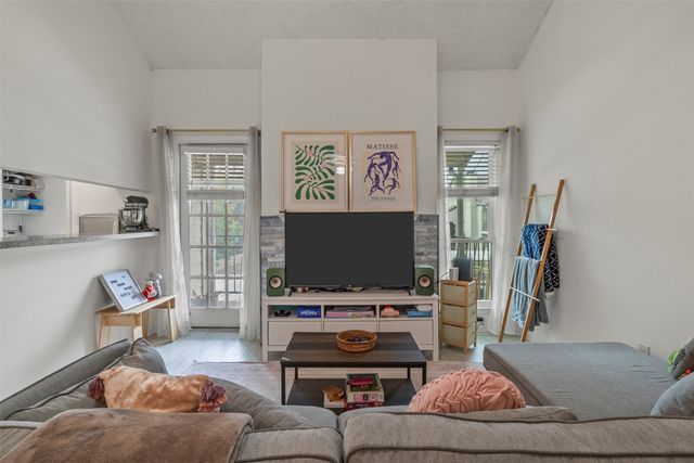 5981 Arapaho Road 1802, Dallas, TX 75248