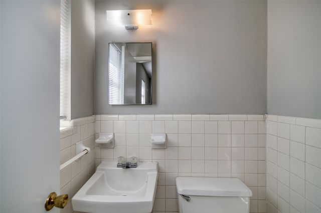 502 Brown Street, Waxahachie, TX 75165