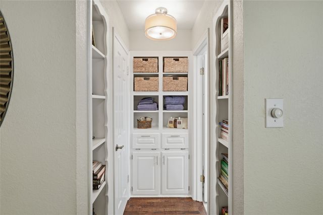 2941 Harvest Hill Drive, Grapevine, TX 76051