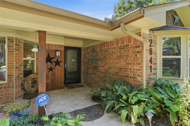2941 Harvest Hill Drive, Grapevine, TX 76051