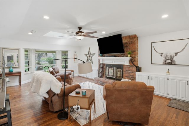 2941 Harvest Hill Drive, Grapevine, TX 76051