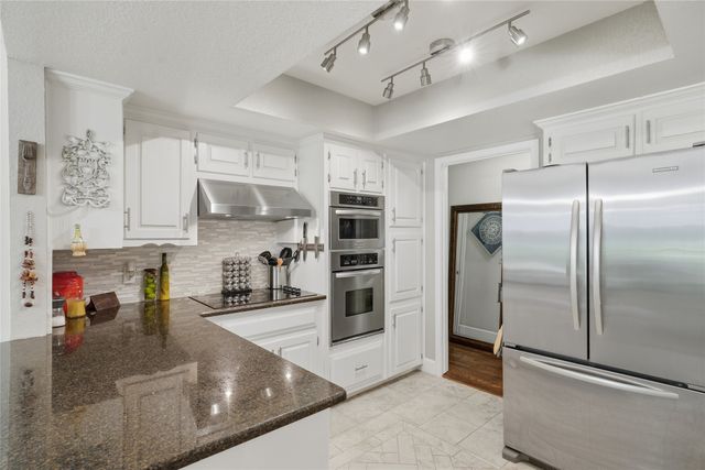2941 Harvest Hill Drive, Grapevine, TX 76051