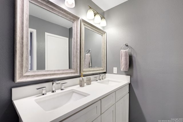 8907 Athens, San Antonio, TX 78251