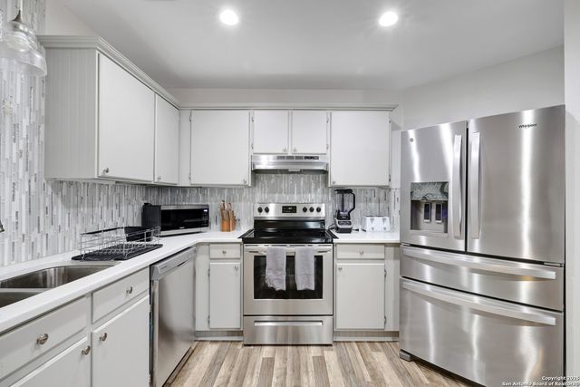 8907 Athens, San Antonio, TX 78251