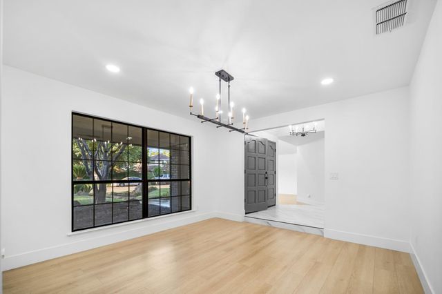 167 W Quincy Avenue, Fresno, CA 93711